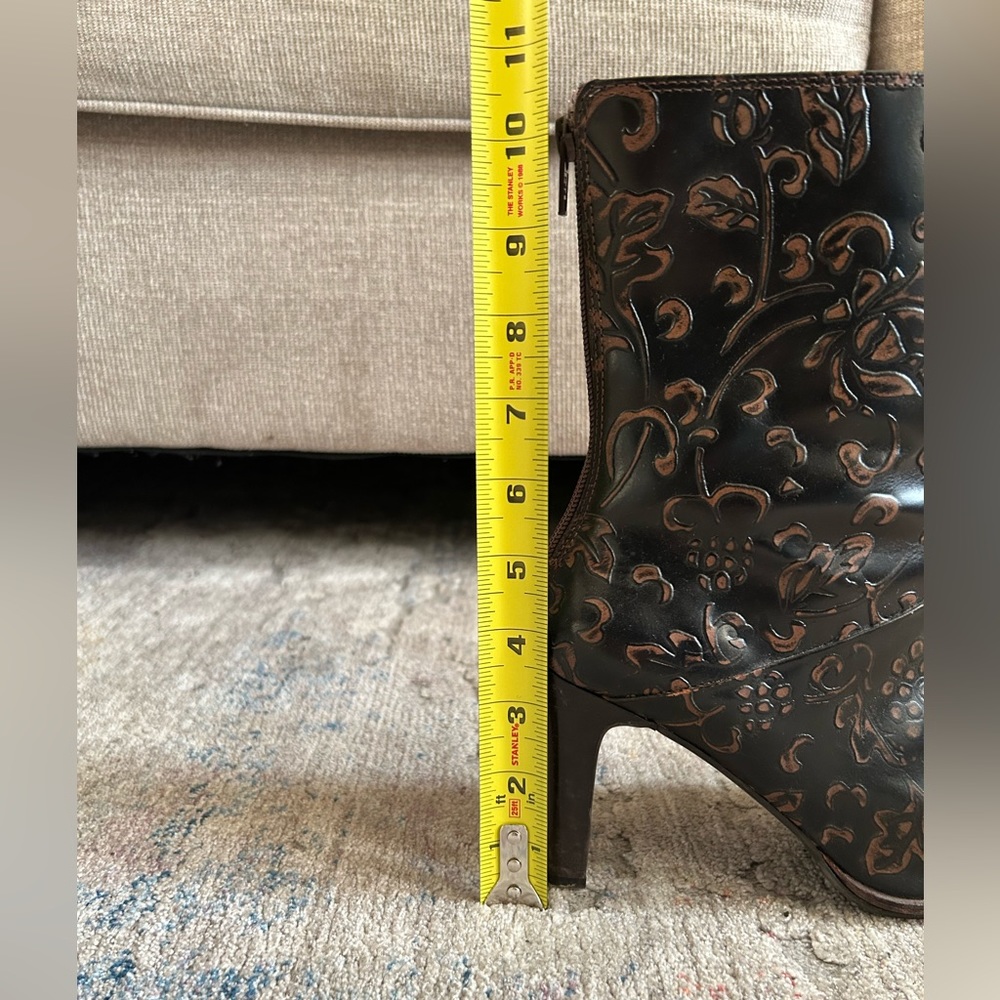 Greenwich Village Floral Boot - Picture 13 of 15